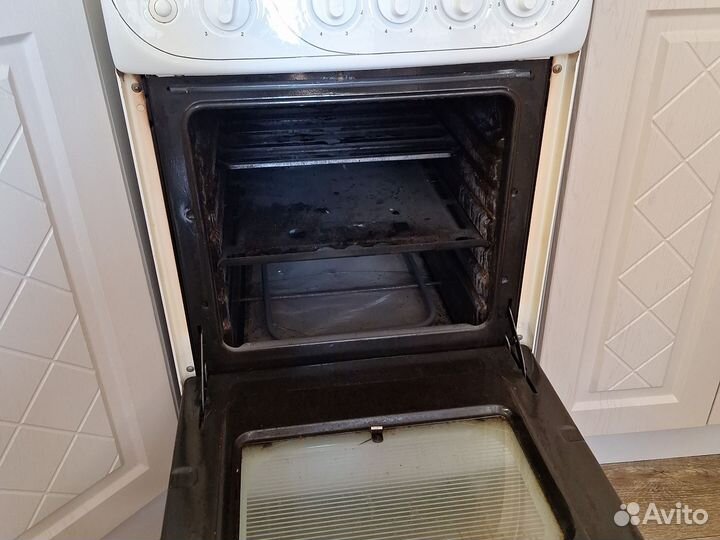 Электроплита с духовкой бу