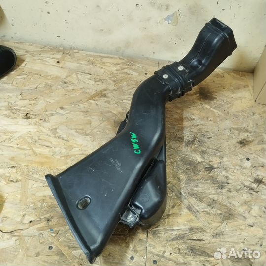 Воздухозаборник Mitsubishi Outlander CW5W 1505A090