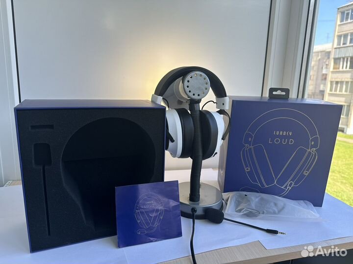 Беспроводные наушники Lunacy Loud