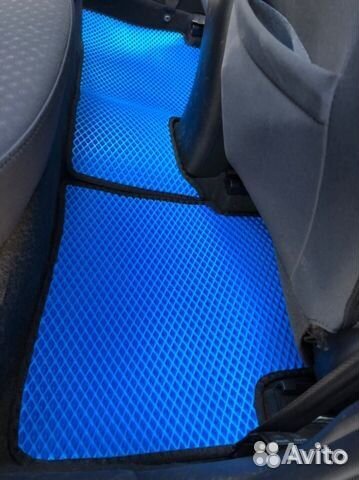 Автоковрики EVA на Honda Mobilio