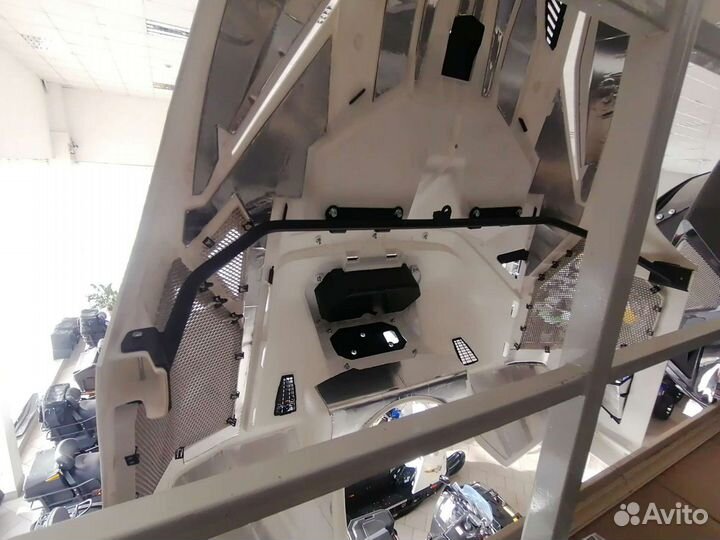 Капот снегохода Stels viking 800 в сборе BRP