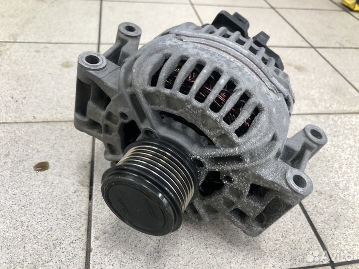 Генератор Audi a4 b8 06H903016L