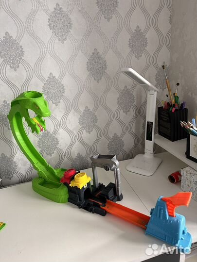 Хотвилс змея