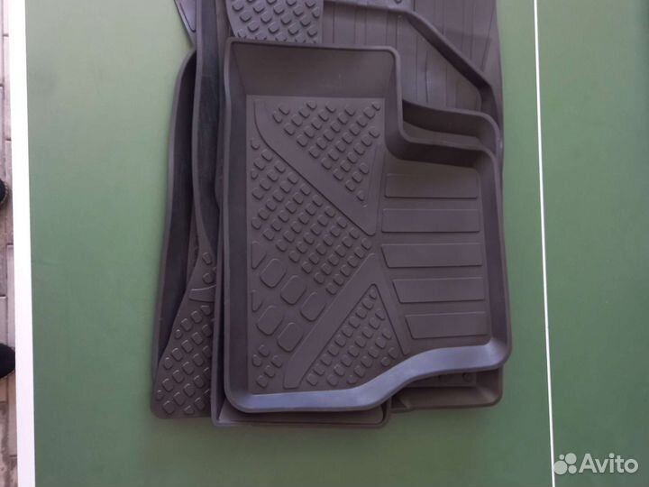 Автомобильные коврики granta