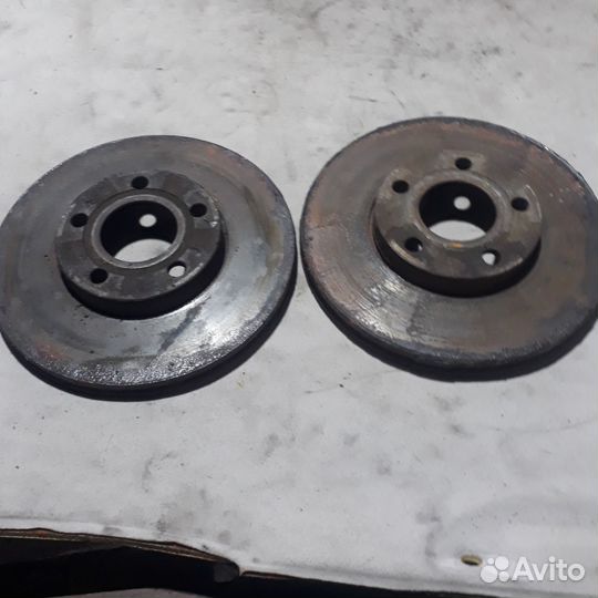 Диски тормозные перед Пассат б5