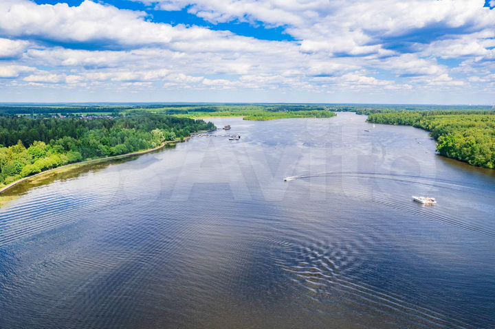 Дом 170 м² на участке 5 сот.