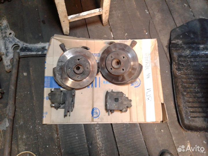 Стойки golf 3 передние