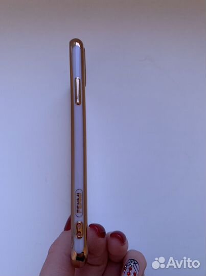 Чехлы на iPhone x/xs