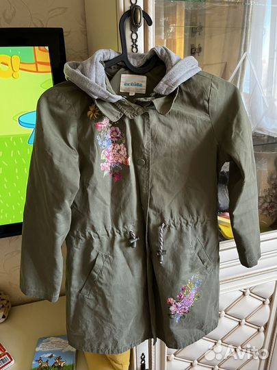 Парка на девочку