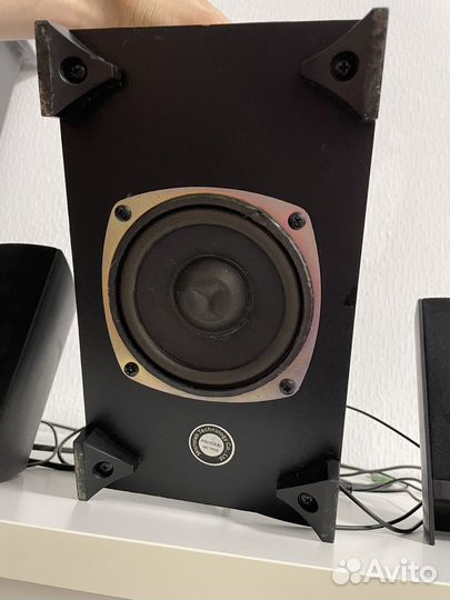 Компьютерные колонки с сабвуфером Microlab