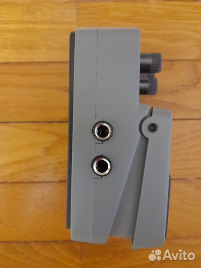 Гитарный эффект behringer VD 400 vintage delay