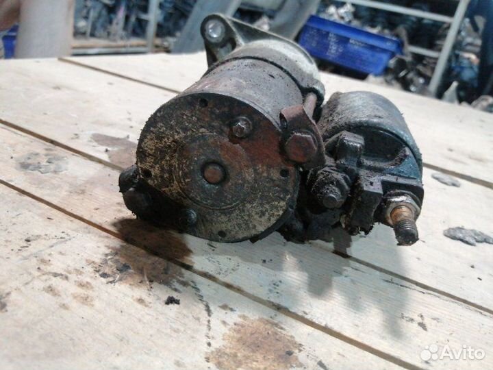 Стартер Opel Astra H седан 1.8 2007