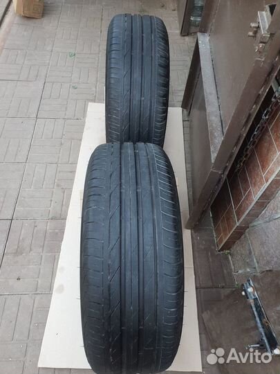 Bridgestone Turanza T001 215/50 R18