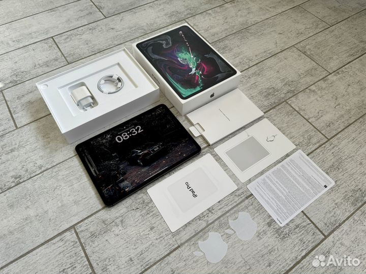 Планшет Apple iPad Pro 11 64Gb Wi-Fi + Cellular