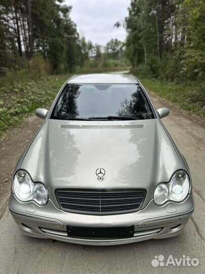 Mercedes-Benz C-класс 3.0 AT, 2006, 235 000 км