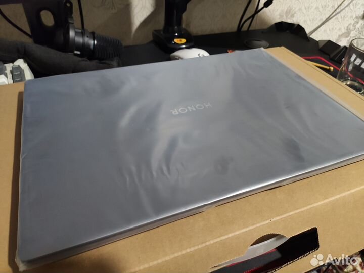 Ноутбук Honor magicbook X16 i5