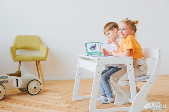 Растущий стол + стул + подушка Комплект