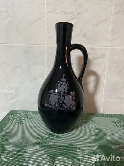 Кувшин/керамика,Тарелка/дерево