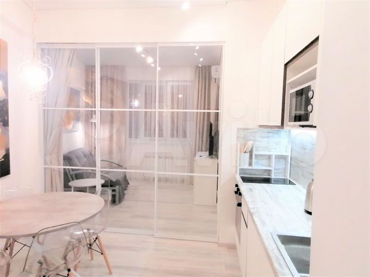 2-к. квартира, 44 м², 8/17 эт.