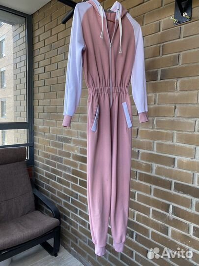 Комбинезон женский