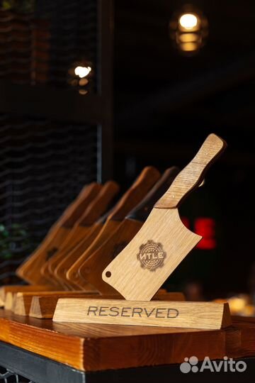 Хостес в ресторан