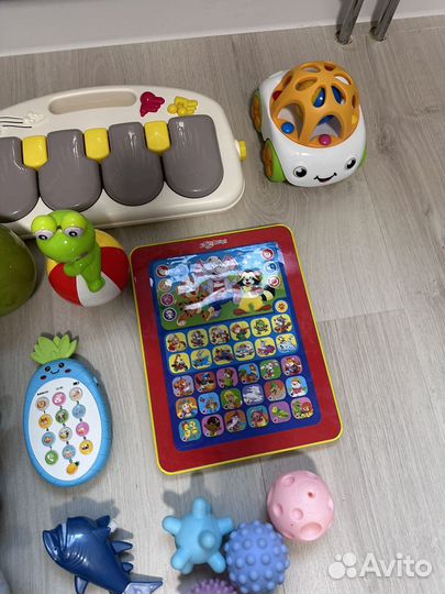 Пакет игрушек для малышей