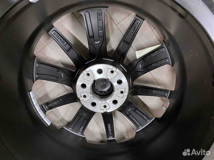 Оригинал. Лето. Колеса R20 BMW X5 G05, X6 G06 748M