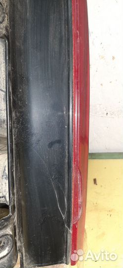 Фонарь (стоп сигнал) Mitsubishi Pajero Правый