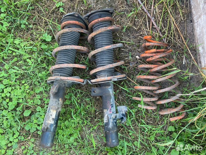 Передние Стойки Ford Focus 2