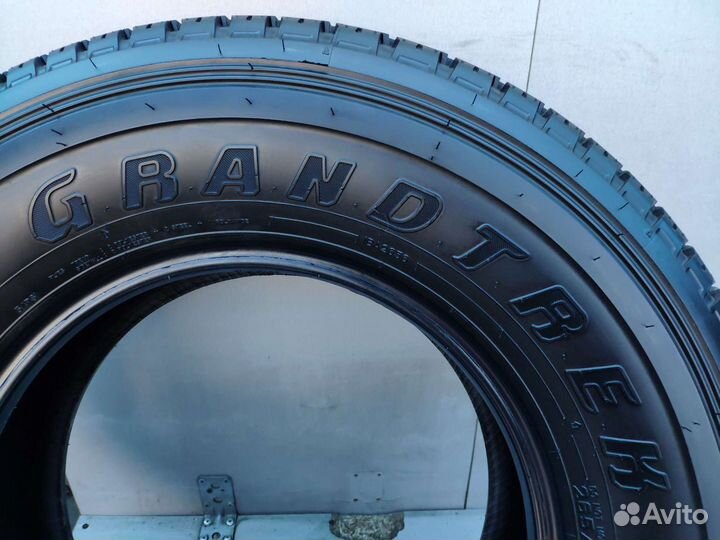 Dunlop Grandtrek AT25 265/70 R16