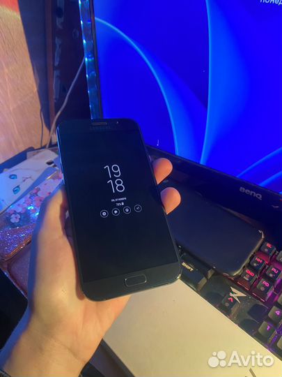 Samsung Galaxy A7 (2017) SM-A720F/DS, 3/32 ГБ