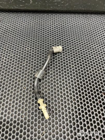 Шланг трубка впускного коллектора Пежо 408