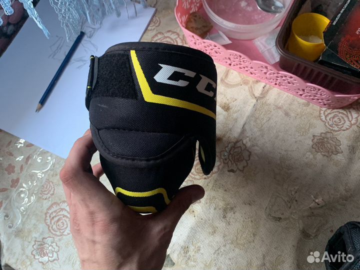 Налокотники хоккейные