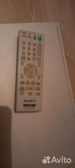 Двд плеер sony DVP-SR100