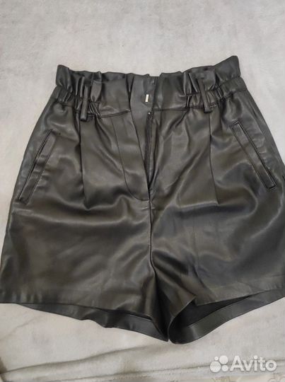 Шорты женские