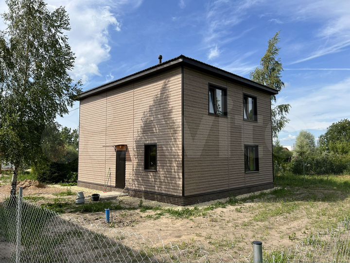 Дом 156 м² на участке 6 сот.