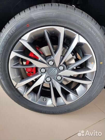 LingLong Green-Max 4x4 HP 215/55 R18