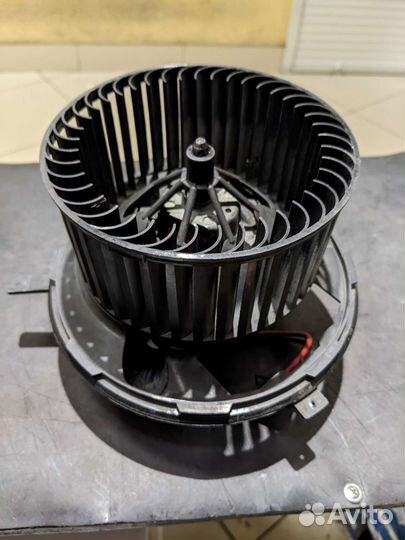 Мотор печки VW / Audi / Seat / Skoda