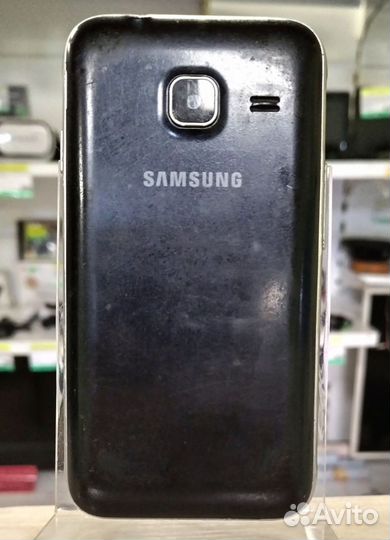 Смартфон Samsung Galaxy J1 Mini