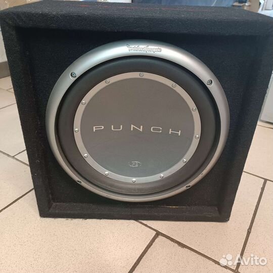 Сабвуфер rockford fosgate punch P2