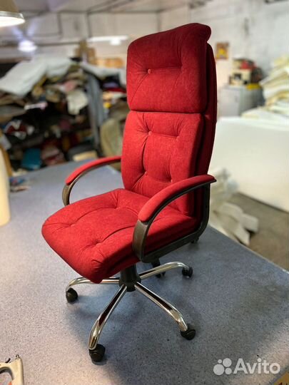 Компьютерное кресло