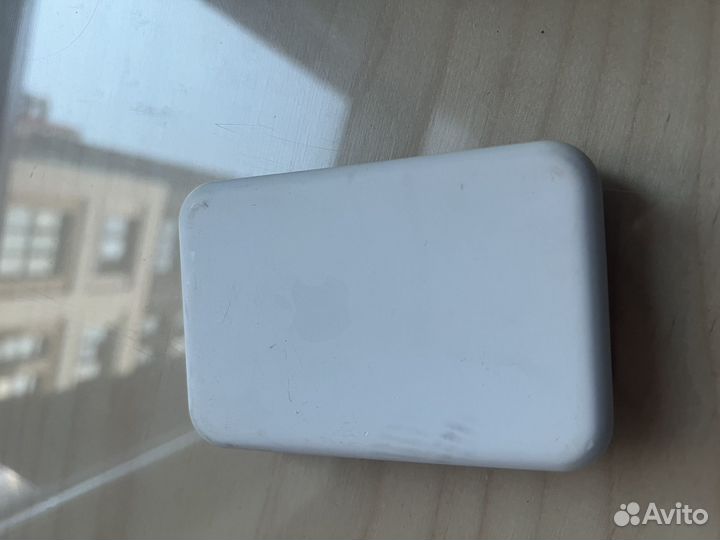 Повер банк magsafe