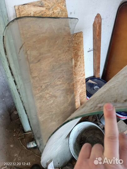 Лобовое стекло (заднее) москвич 2140