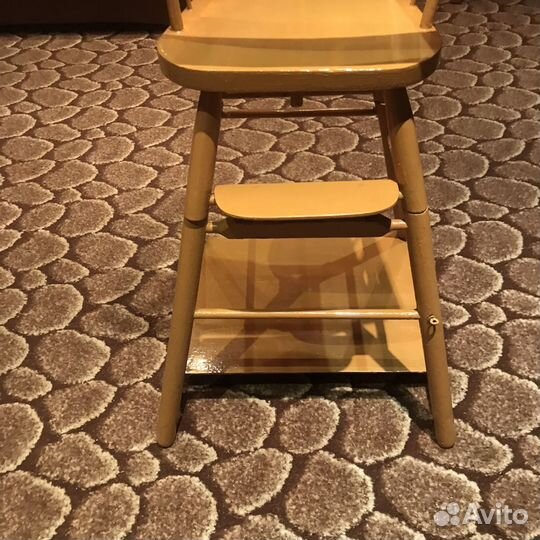 Стульчик для кормления