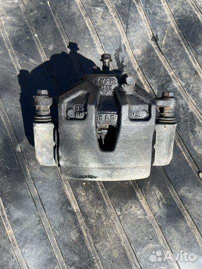 Супорт передний левый хендай соната 7