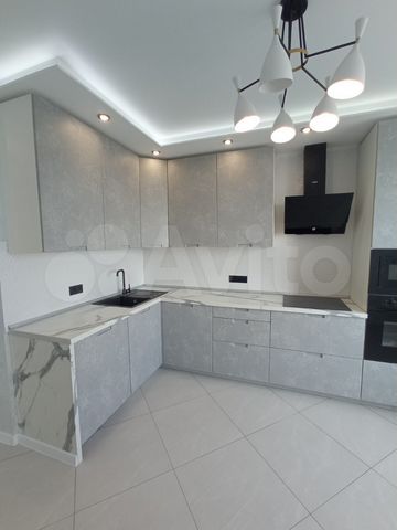 2-к. квартира, 77 м², 20/23 эт.