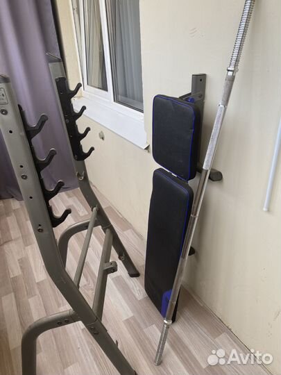 Скамья для жима лежа со стойкой и штангой