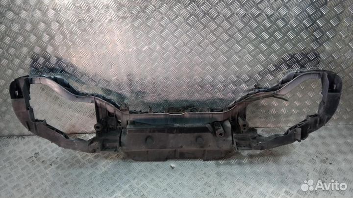 Панель передняя Ford Kuga I (2008–2012)