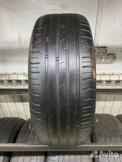 Kumho Ecsta HS51 215/55 R17 94W