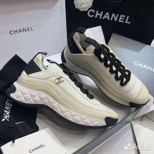 Кроссовки Chanel